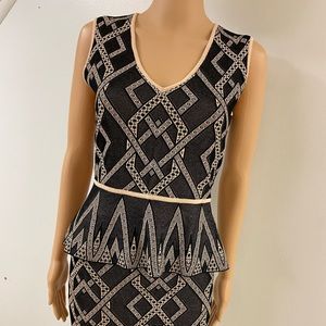 BCBG Maxazria 2 Piece Dress Knit Black Cream Sz S